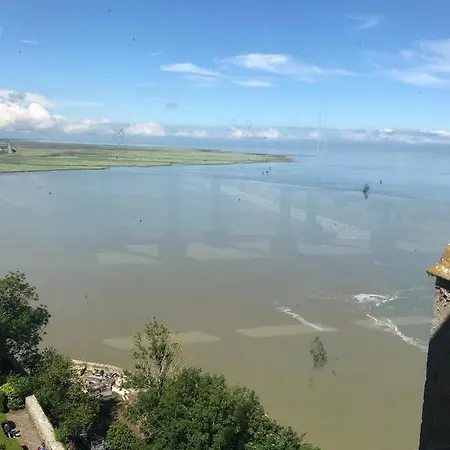 La Cahudiere Holiday home *